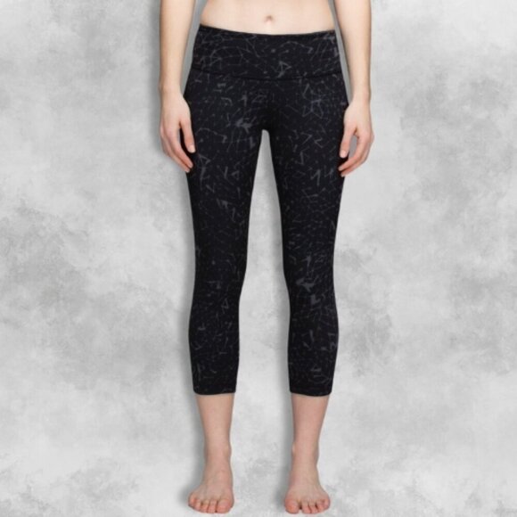 Lululemon Wunder Under Crop Leggings Stretchable Tight Geometric Patterned W 6 - Picture 1 of 6